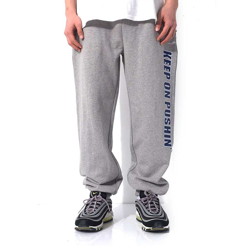 [큐티에잇] WA KOP Side Logo Sweat Pant (Grey)